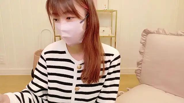 SUZU 1201 online show from 09-19-25, 04:03