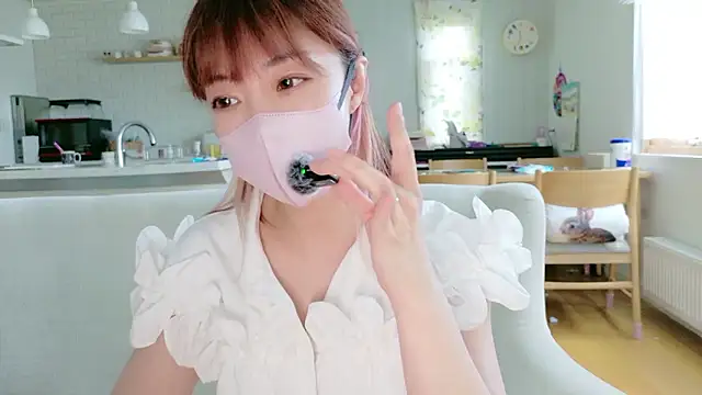 SUZU 1201 online show from 06-12-26, 02:32