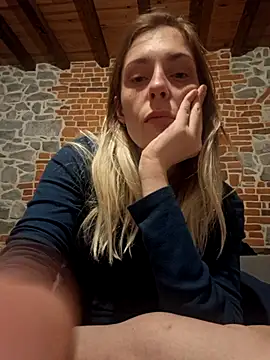 Snapshot of SexyAlya chatting on 10-07-25, 08:39 SexyAlya online show from 10-07-25, 08:39