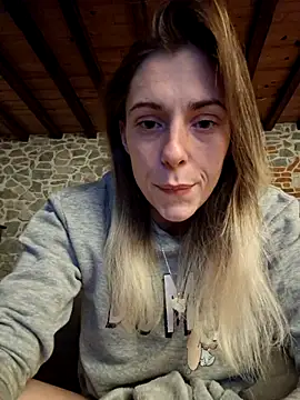 Snapshot of SexyAlya chatting on 11-17-25, 10:15 SexyAlya online show from 11-17-25, 10:15