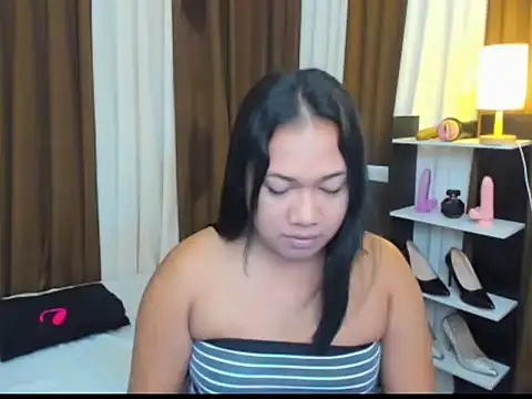 TsUncutKaren online show from 10-03-25, 05:37