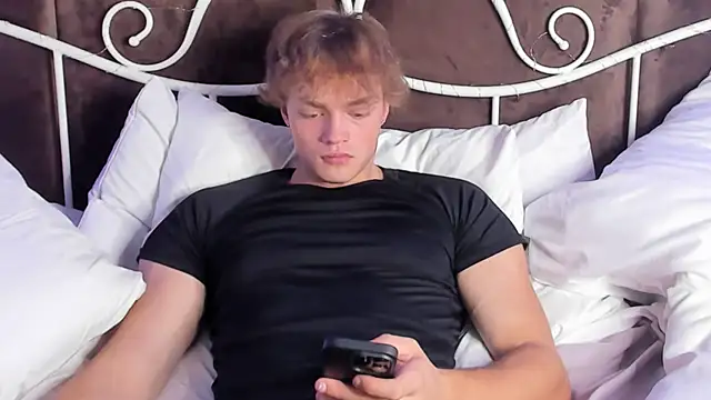 ChaseMuscular online show from 10-01-25, 10:32