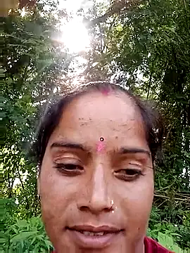 Snapshot of Hello_sabnam chatting on 09-10-25, 09:42 Hello sabnam online show from 09-10-25, 09:42