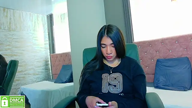 Aurora jones11 online show from 09-21-25, 03:30