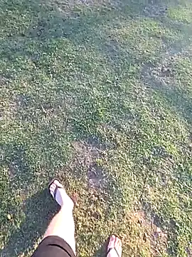 Snapshot of brokecountrylads chatting on 11-12-25, 07:42 brokecountrylads online show from 11-12-25, 07:42