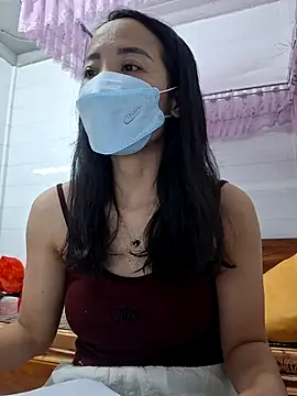Snapshot of LazdyLy chatting on 09-18-25, 01:35 LazdyLy online show from 09-18-25, 01:35