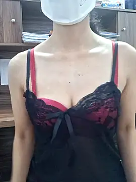 LazdyLy online show from 10-15-25, 01:00