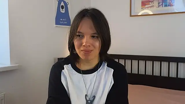 CamelliaDuford online show from 09-10-25, 06:13