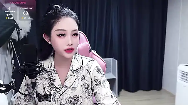 SHENSHEN-2025 online show from 10-03-25, 03:31