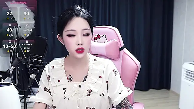 SHENSHEN-2025 online show from 10-05-25, 10:24
