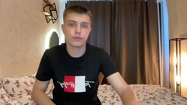 Snapshot of Denisx444 chatting on 07-02-26, 10:21 Denisx444 online show from 07-02-26, 10:21