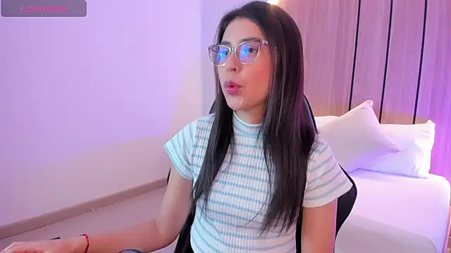 desireee  online show from 02-07-26, 12:20