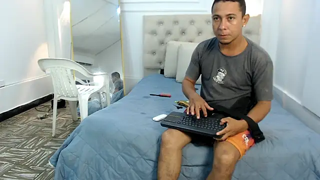 charlotte dante212 online show from 12-03-25, 02:19