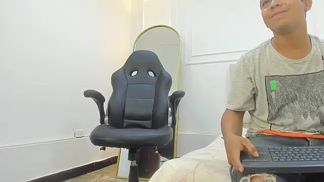 charlotte dante212 online show from 02-08-26, 04:38