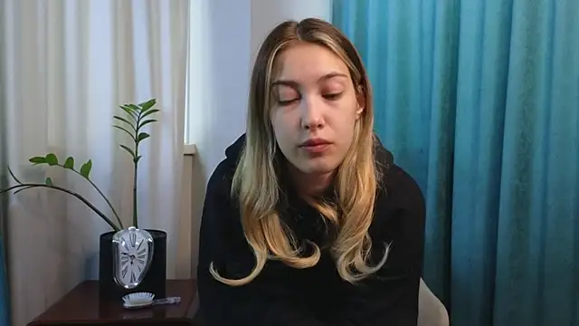 Snapshot of AngelicRice chatting on 09-14-25, 11:09 AngelicRice online show from 09-14-25, 11:09