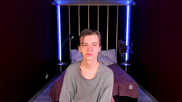 OttoWilliams online show from 10-17-25, 09:17