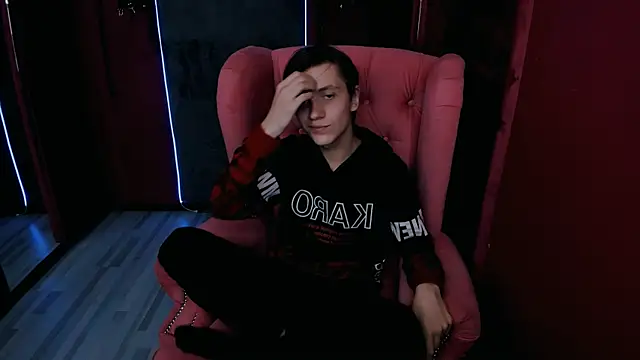 OttoWilliams online show from 10-25-25, 08:14