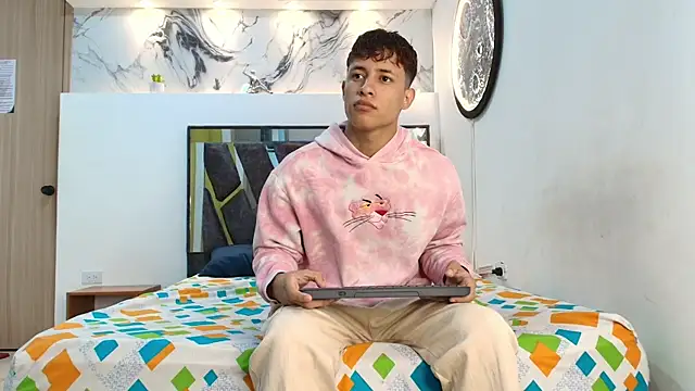 GRETTY BOYS online show from 10-11-25, 07:18