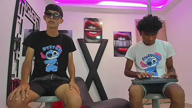 LONDON BOYS1 online show from 09-09-25, 07:19