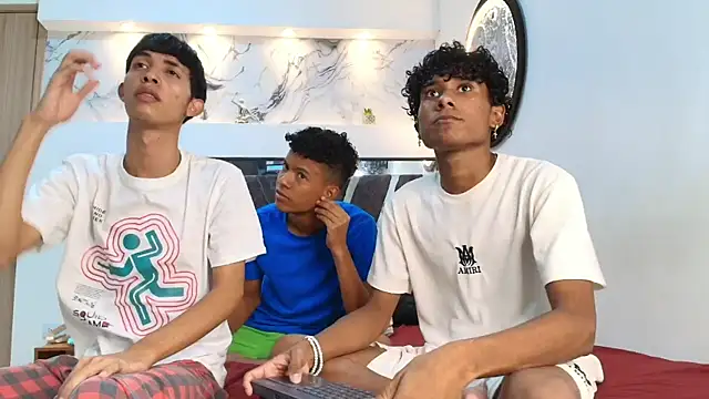 LONDON BOYS1 online show from 10-03-25, 01:24