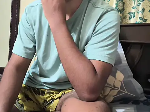 hunk7714 online show from 11-23-25, 05:46