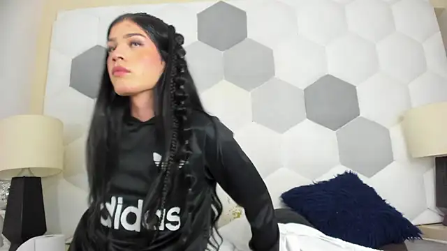 AuroraRicci online show from 02-10-26, 12:20