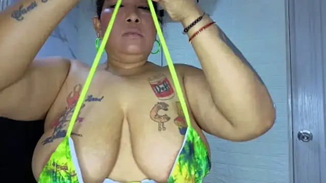 yunkeyc online show from 11-24-25, 03:17