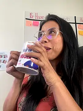 Snapshot of Incognitegirl chatting on 09-12-25, 03:56 Incognitegirl online show from 09-12-25, 03:56