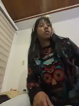 Snapshot of Incognitegirl chatting on 11-06-25, 12:00 Incognitegirl online show from 11-06-25, 12:00