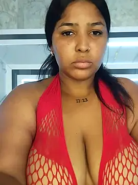 Snapshot of JuliethaVillalobos chatting on 09-26-25, 11:09 JuliethaVillalobos online show from 09-26-25, 11:09
