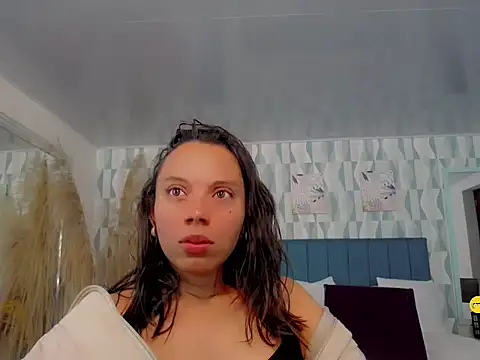 Perla vonrose online show from 09-16-25, 12:06
