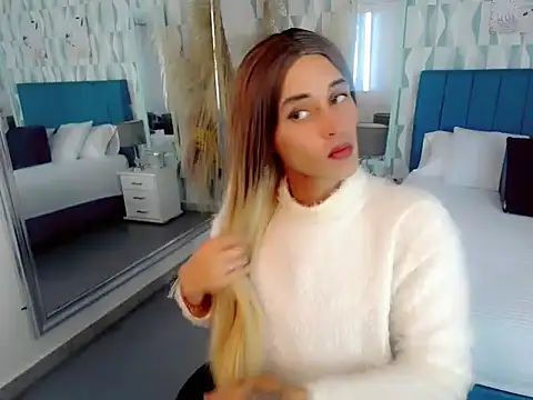 samantha bliss online show from 10-12-25, 07:13