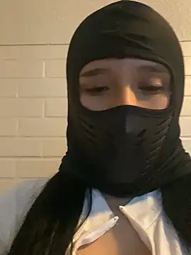 Snapshot of Franchiigtita chatting on 10-03-25, 07:27 Franchiigtita online show from 10-03-25, 07:27