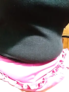 Snapshot of Tasu774 chatting on 10-22-25, 06:51 Tasu774 online show from 10-22-25, 06:51