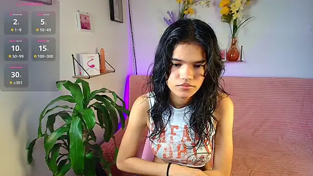 emycarver09 online show from 10-17-25, 12:19