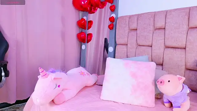 Snapshot of AteneaCox chatting on 02-16-26, 03:57 AteneaCox online show from 02-16-26, 03:57