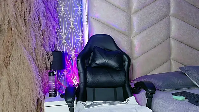 samiradoll online show from 12-01-25, 03:11