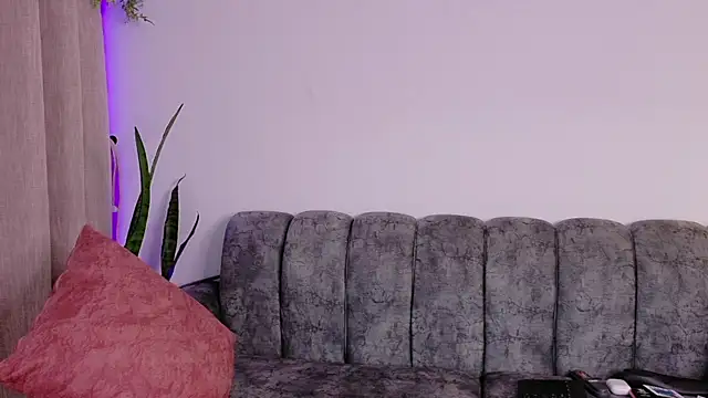 samiradoll online show from 06-15-26, 04:15