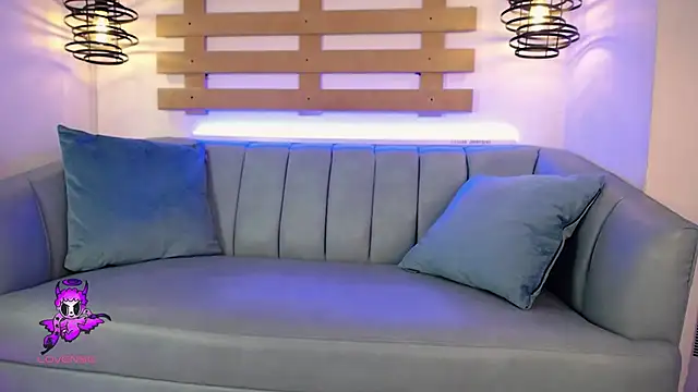 ArianaSantana online show from 11-07-25, 12:38