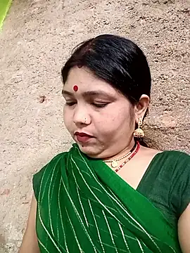 Snapshot of Rashili_jaan chatting on 04-09-26, 09:47 Rashili jaan online show from 04-09-26, 09:47