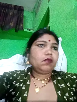 Snapshot of Rashili_jaan chatting on 04-11-26, 12:04 Rashili jaan online show from 04-11-26, 12:04