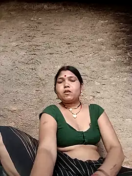 Snapshot of Rashili_jaan chatting on 04-14-26, 02:39 Rashili jaan online show from 04-14-26, 02:39