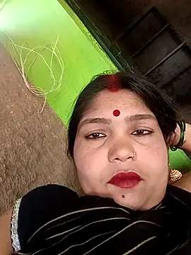 Snapshot of Rashili_jaan chatting on 04-19-26, 09:41 Rashili jaan online show from 04-19-26, 09:41
