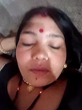 Snapshot of Rashili_jaan chatting on 04-23-26, 03:08 Rashili jaan online show from 04-23-26, 03:08
