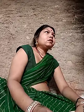 Snapshot of Rashili_jaan chatting on 05-05-26, 03:14 Rashili jaan online show from 05-05-26, 03:14