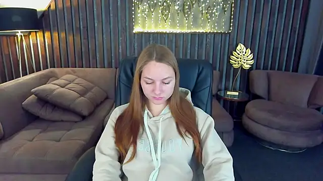 MilaAddams online show from 01-18-26, 06:39