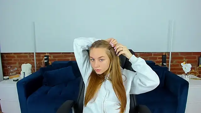 MilaAddams online show from 02-09-26, 06:39