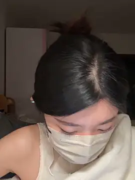 Snapshot of Lulu125216 chatting on 02-25-26, 02:37 Lulu125216 online show from 02-25-26, 02:37