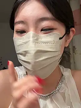 Snapshot of Lulu125216 chatting on 03-07-26, 06:05 Lulu125216 online show from 03-07-26, 06:05