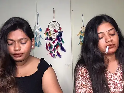 Snapshot of HoleyCoupon chatting on 01-14-26, 05:29 HoleyCoupon online show from 01-14-26, 05:29